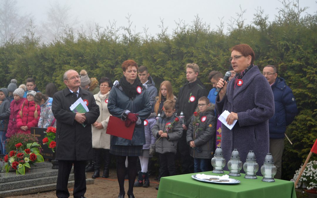 Uroczystość znakowania grobów Powstańców Wielkopolskich w Mochach – 24.11.2016 r.