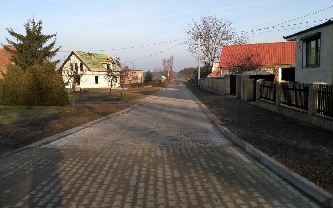 Zakończono przebudowę ulicy Leśnej w miejscowości Popowo Stare