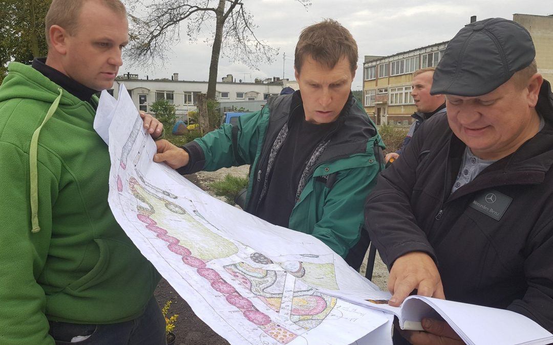 Park w Mochach wspólnym wysiłkiem