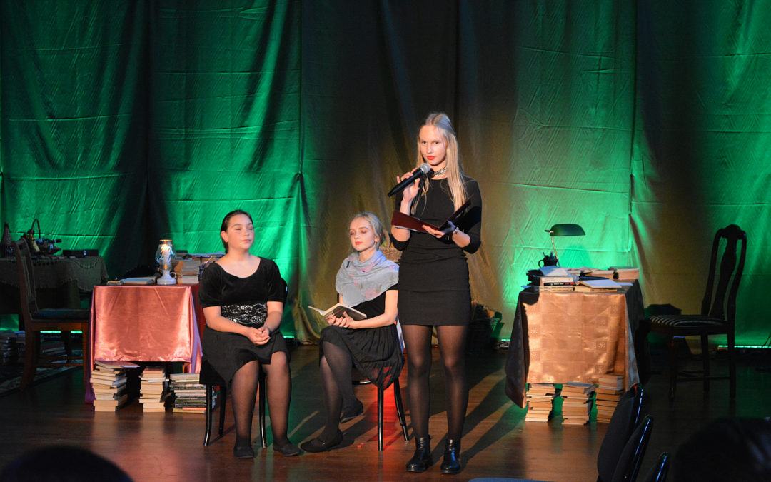 Wieczór z poezją Herberta i Różewicza