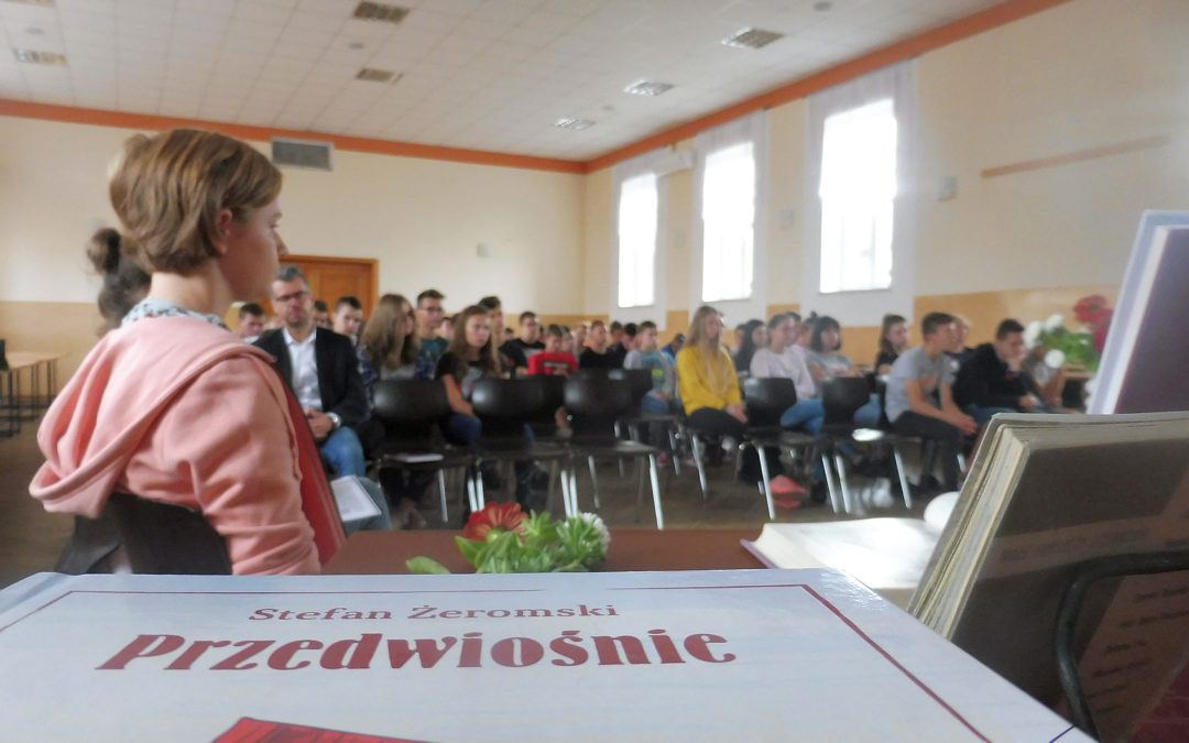 Narodowe Czytanie “Przedwiośnia” w Bibliotece w Buczu