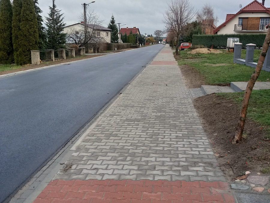 Przebudowa drogi gminnej – ulicy Lipowej wraz z przebudową kanalizacji deszczowej w miejscowości Popowo Stare