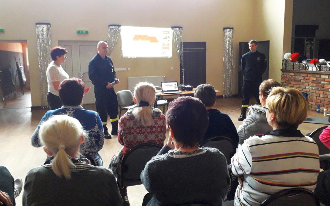 Spotkanie słuchaczy UTW ze strażakami