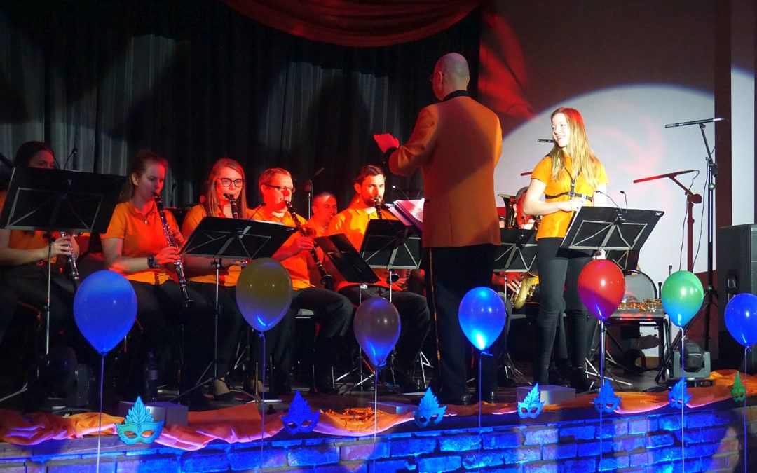Karnawałowy koncert Młodzieżowej Orkiestry Dętej GCKiB w Przemęcie