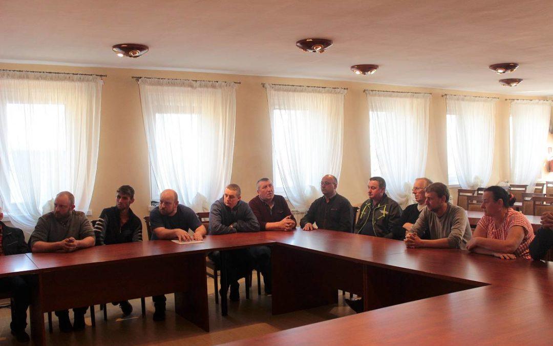 Spotkanie dotyczące przejazdów kolejowych.
