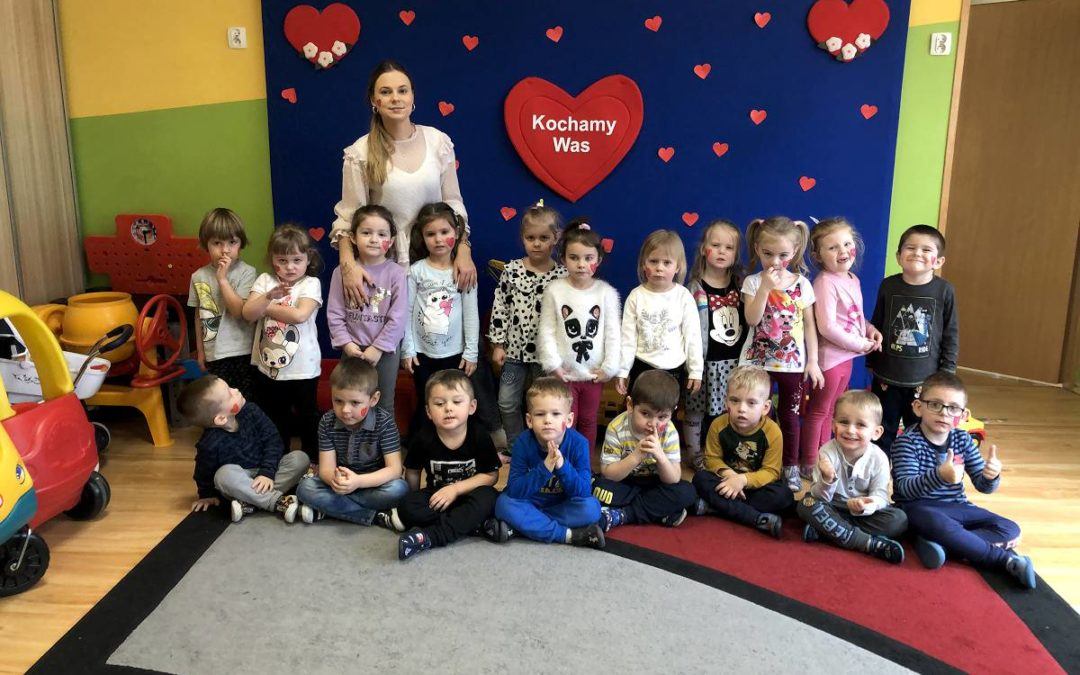 Pomysł na wesołe walentynki w Przedszkolu Samorządowym z Oddziałem Integracyjnym w Mochach