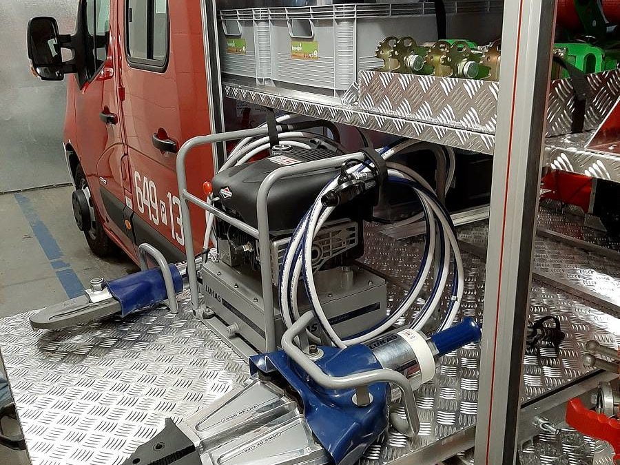 Nowy zestaw narzędzi hydraulicznych dla OSP Mochy