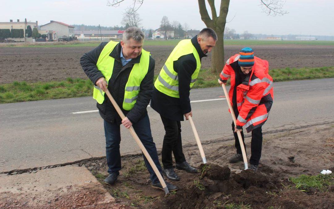 Ponad 800 tyś. zł z budżetu Gminy Przemęt na wspólną inwestycje pn. remont drogi powiatowej nr 3820P