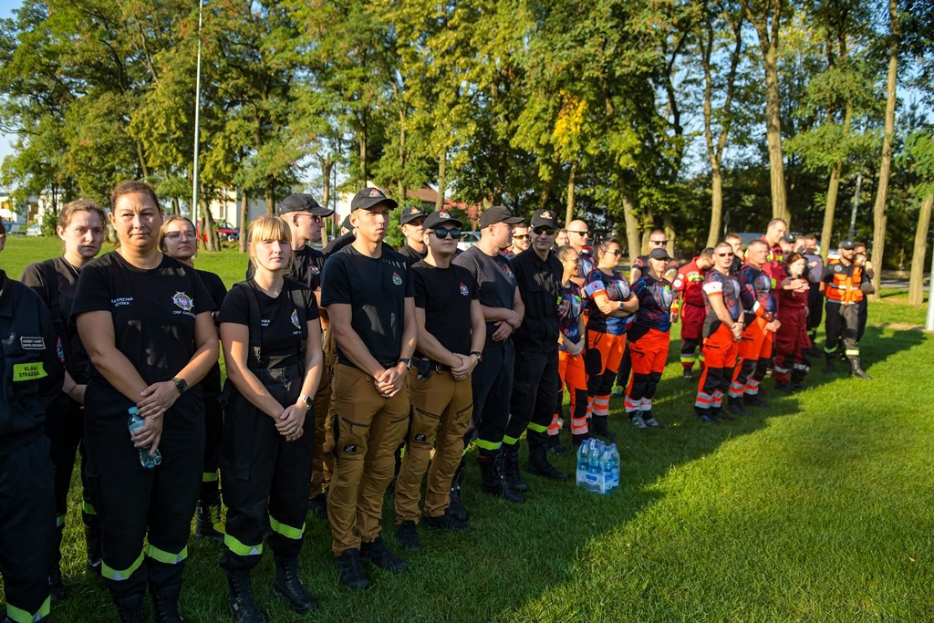 Wszyscy uczestnicy zawodów w ramach KPP podczas ogłaszania wyników.