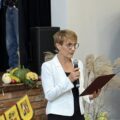 Na fotografii Pani Barbara Ścigała podczas przemowy na uroczystości.